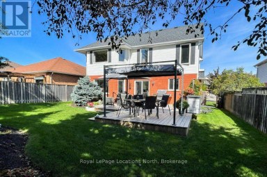 61 MARINA CRESCENT Collingwood Ontario photo 32