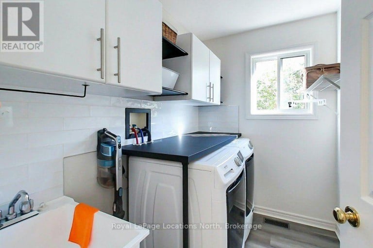 61 MARINA CRESCENT, Collingwood, Ontario, L9Y5G9