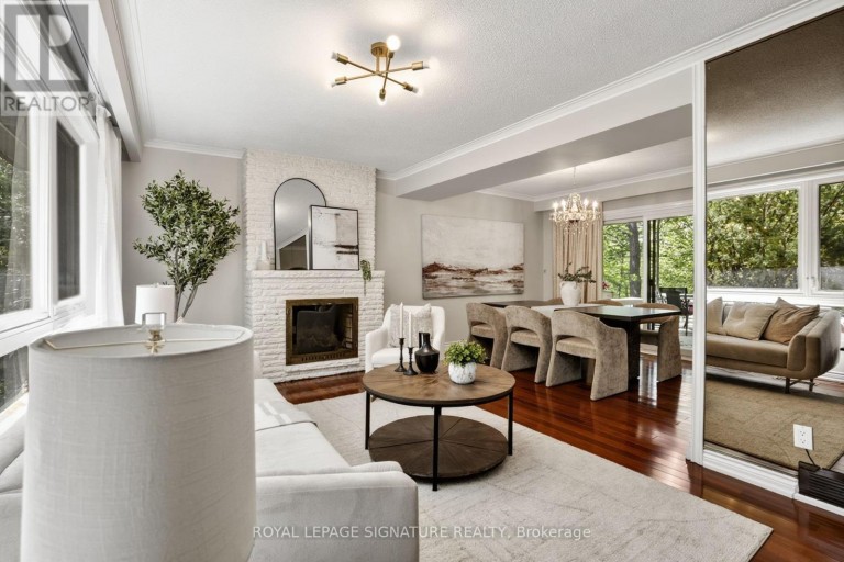 43 SAGEBRUSH LANE, Toronto (Parkwoods-Donalda), Ontario, M3A1X4