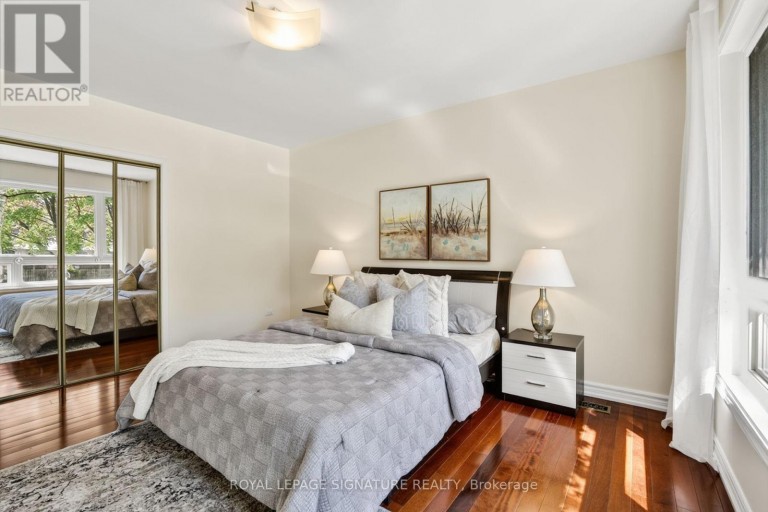 43 SAGEBRUSH LANE, Toronto (Parkwoods-Donalda), Ontario, M3A1X4