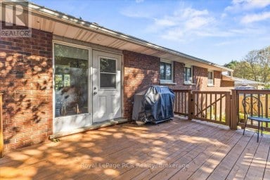 513 6TH STREET Hanover Ontario photo 22