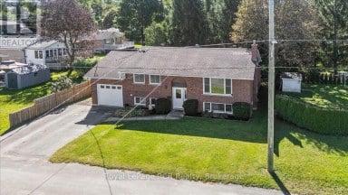 513 6TH STREET Hanover Ontario photo 28