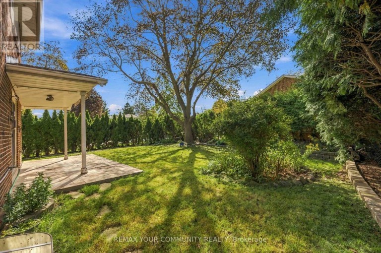 588 HUNTINGWOOD DRIVE, Toronto (L'Amoreaux), Ontario, M1W1G8