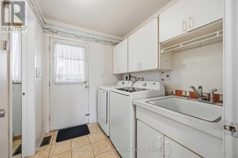 588 HUNTINGWOOD DRIVE, Toronto (L'Amoreaux), Ontario, M1W1G8