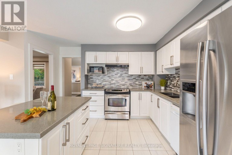 2053 BLUE RIDGE CRESCENT, Pickering (Brock Ridge), Ontario, L1X2M5
