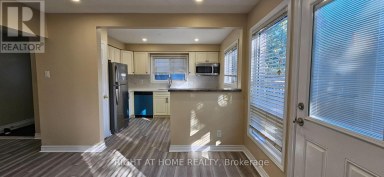 1365 MARY STREET Oshawa (Samac) Ontario photo 2