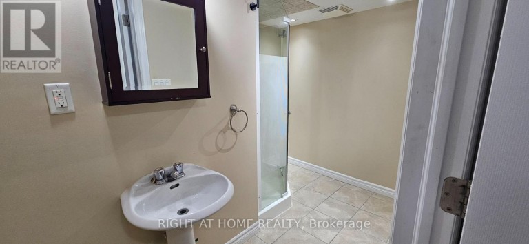 1365 MARY STREET, Oshawa (Samac), Ontario, L1G6T2