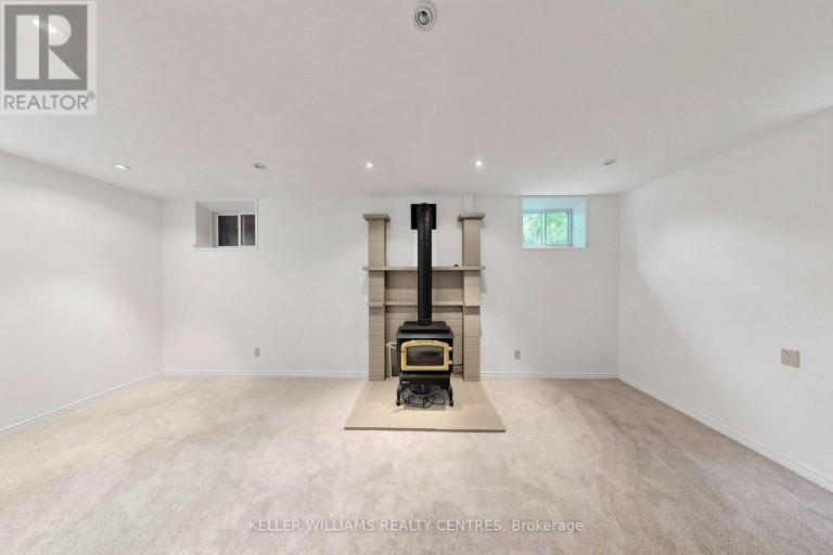 9 MAPLE GROVE STREET, Whitchurch-Stouffville, Ontario, L4A2X6