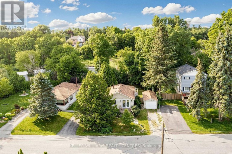 9 MAPLE GROVE STREET, Whitchurch-Stouffville, Ontario, L4A2X6