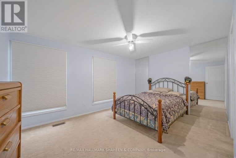 4 - 2238 UPPER MIDDLE ROAD, Burlington (Brant Hills), Ontario, L7P2Z9
