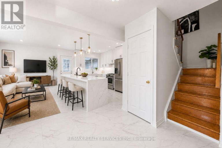 34 CATHCART CRESCENT, Brampton (Avondale), Ontario, L6T2A5