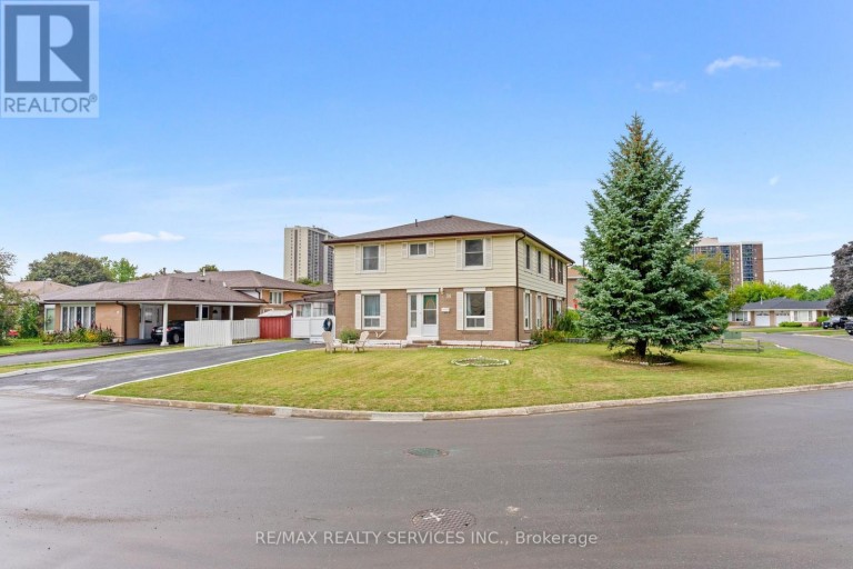 34 CATHCART CRESCENT, Brampton (Avondale), Ontario, L6T2A5