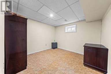 34 CATHCART CRESCENT Brampton (Avondale) Ontario photo 36