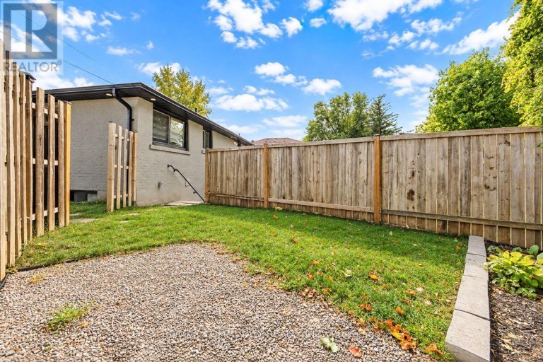 BSMT - 52 MAPLE AVENUE, Halton Hills (Georgetown), Ontario, L7G1X7