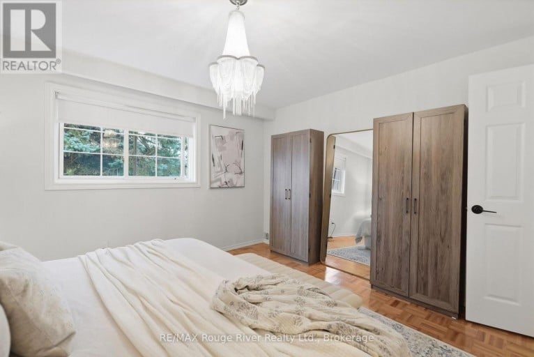 313 LUPIN DRIVE, Whitby (Downtown Whitby), Ontario, L1N1Y5
