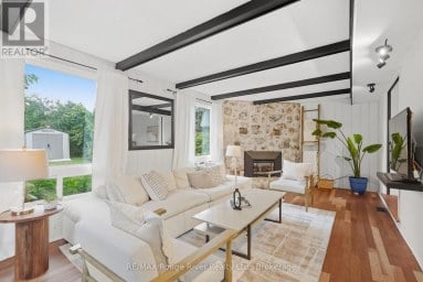 313 LUPIN DRIVE Whitby (Downtown Whitby) Ontario photo 6