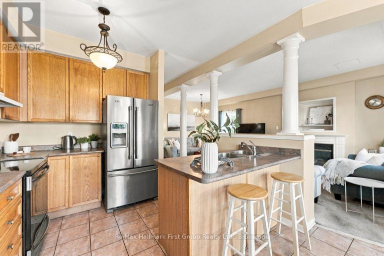 120 POINT HOPE PLACE, Whitby (Port Whitby), Ontario, L1N9P8