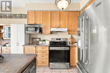 120 POINT HOPE PLACE Whitby (Port Whitby) Ontario photo 14