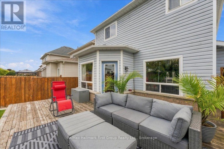 120 POINT HOPE PLACE, Whitby (Port Whitby), Ontario, L1N9P8