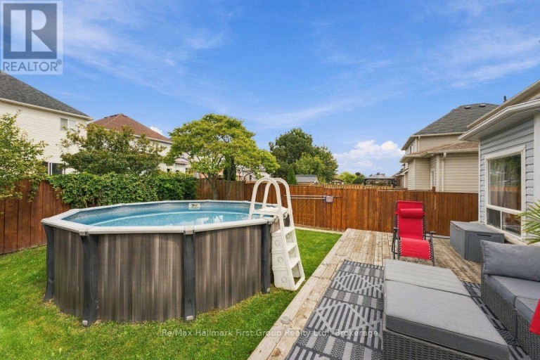 120 POINT HOPE PLACE, Whitby (Port Whitby), Ontario, L1N9P8