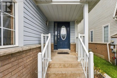 120 POINT HOPE PLACE Whitby (Port Whitby) Ontario photo 4