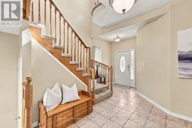 120 POINT HOPE PLACE Whitby (Port Whitby) Ontario photo 5