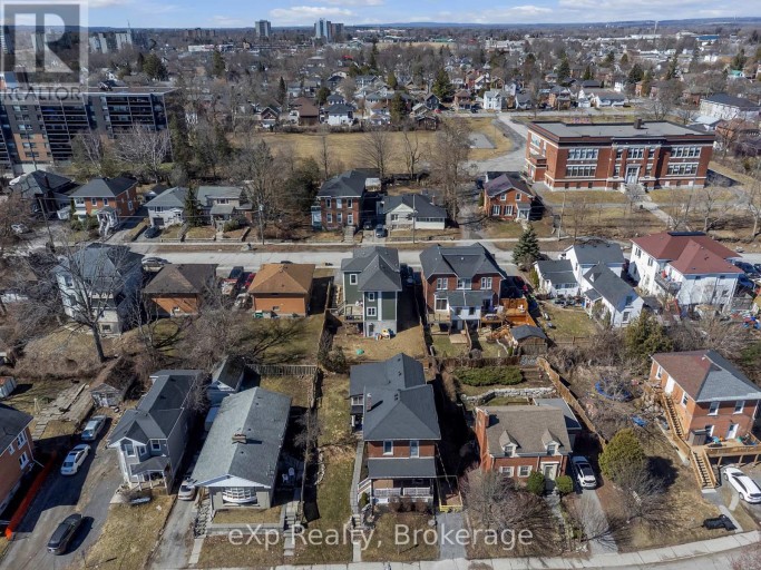19 ISABEL STREET, Belleville (Belleville Ward), Ontario, K8P3N4