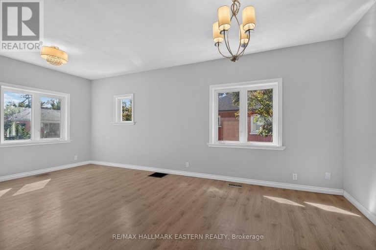 164 PRINCE STREET, Peterborough (Town Ward 3), Ontario, K9J2A4