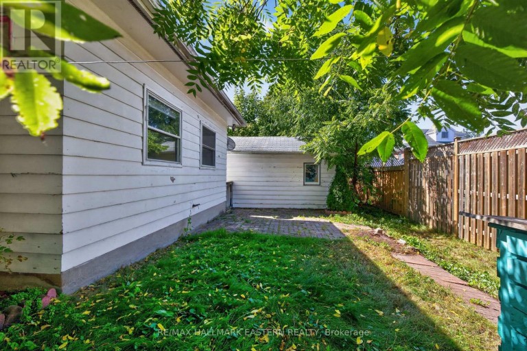 164 PRINCE STREET, Peterborough (Town Ward 3), Ontario, K9J2A4