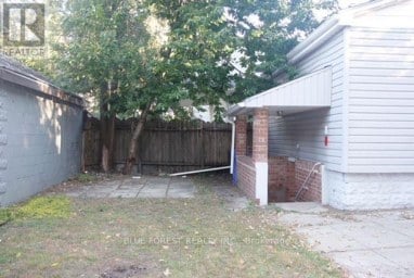 4 HENRY STREET London East (East K) Ontario photo 4
