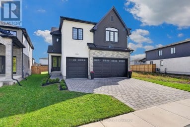 2140 SADDLEROCK AVENUE London North (North S) Ontario photo 1