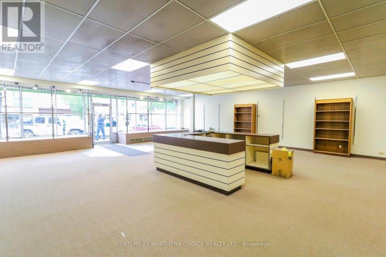 133 MAIN STREET SOUTH, Kenora (Downtown), Ontario, P9N1T1