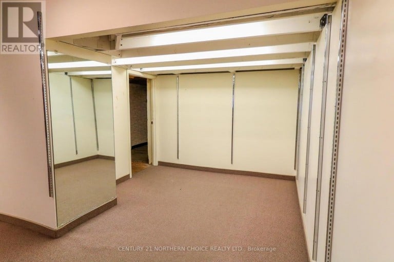 133 MAIN STREET SOUTH, Kenora (Downtown), Ontario, P9N1T1