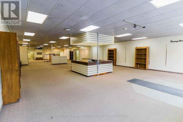 133 MAIN STREET SOUTH, Kenora (Downtown), Ontario, P9N1T1