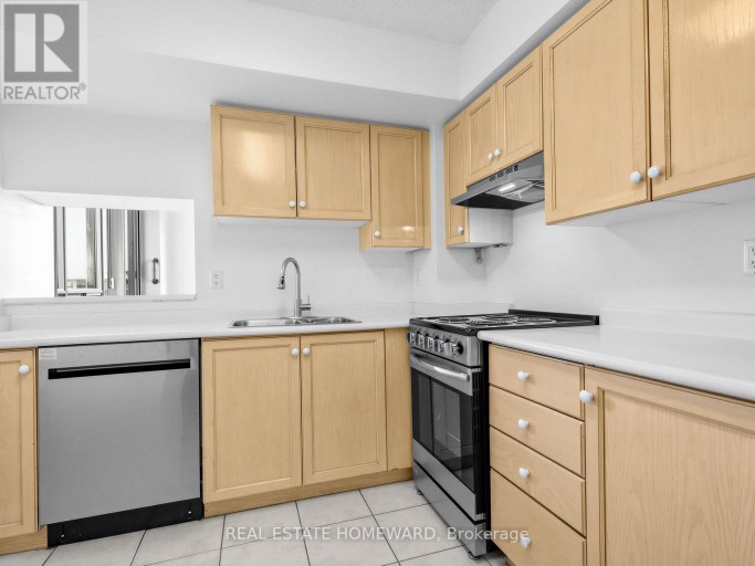 1102 - 2800 WARDEN AVENUE, Toronto (L'Amoreaux), Ontario, M1W3Z6