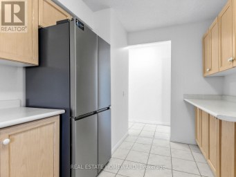1102 - 2800 WARDEN AVENUE Toronto (L'Amoreaux) Ontario photo 8