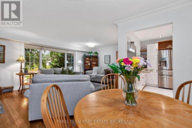 44 JEFFERY STREET Penetanguishene Ontario photo 14