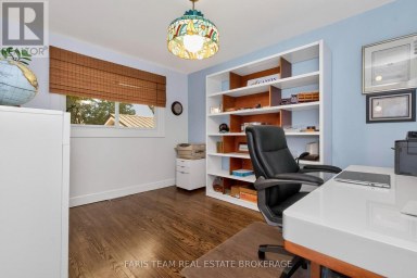 44 JEFFERY STREET Penetanguishene Ontario photo 22