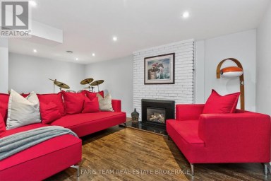 44 JEFFERY STREET Penetanguishene Ontario photo 27