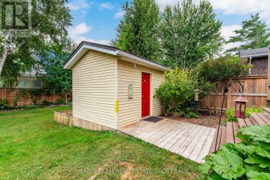 44 JEFFERY STREET Penetanguishene Ontario photo 40
