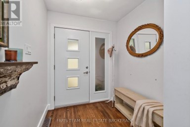 44 JEFFERY STREET Penetanguishene Ontario photo 6