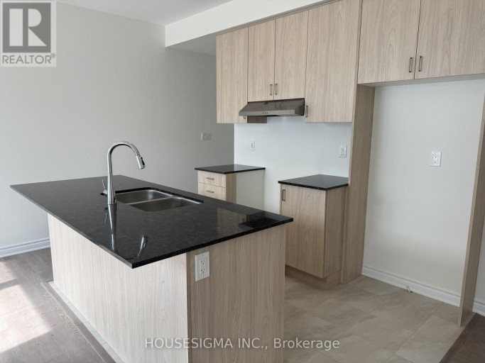 94 FIELDFARE ROAD, Brampton (Northwest Brampton), Ontario, L7A0B8