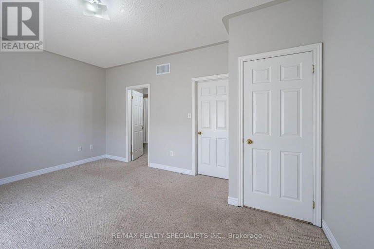 27 NAILSWORTH CRESCENT, Caledon (Caledon East), Ontario, L7C1R3
