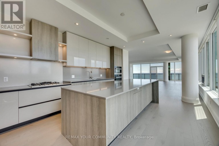 702 - 55 PORT STREET E, Mississauga (Port Credit), Ontario, L5G4P3
