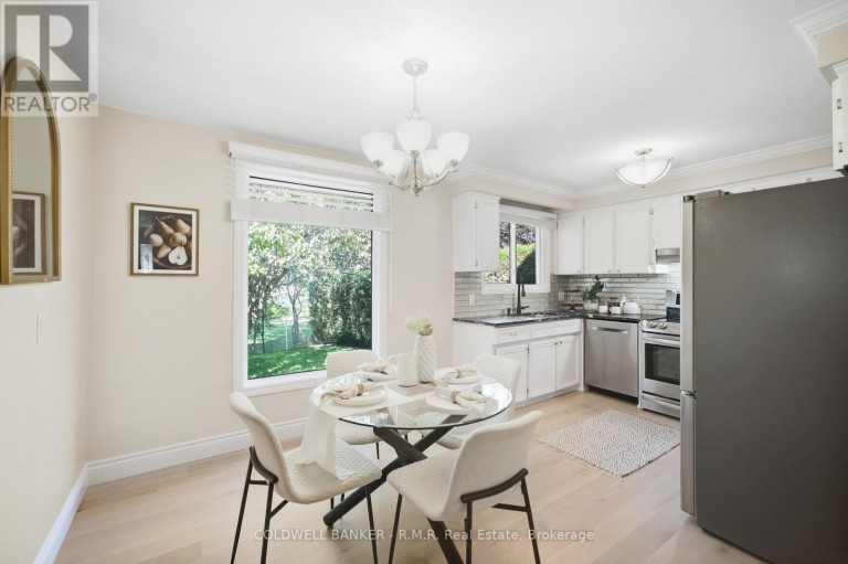 946 BEAUFORT COURT, Oshawa (Eastdale), Ontario, L1G7J8