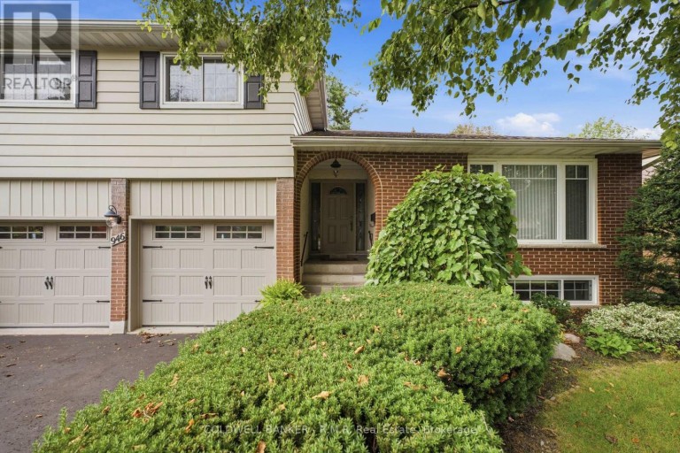 946 BEAUFORT COURT, Oshawa (Eastdale), Ontario, L1G7J8