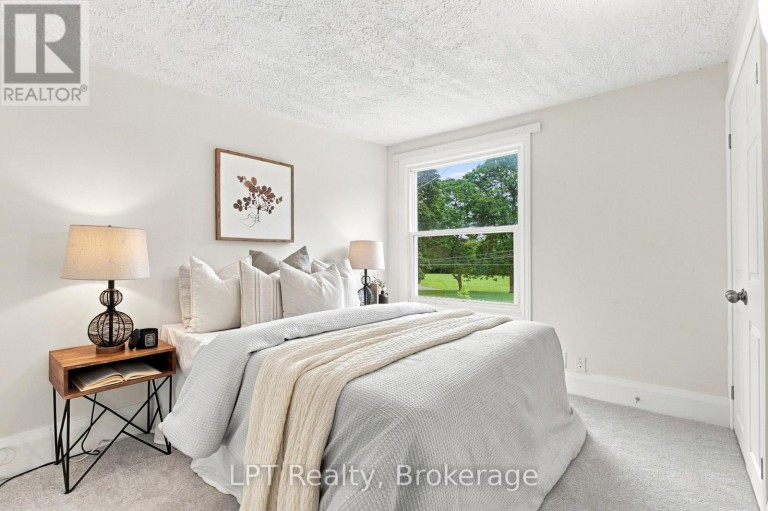 112 OLIVE AVENUE, Oshawa (Central), Ontario, L1H2P2