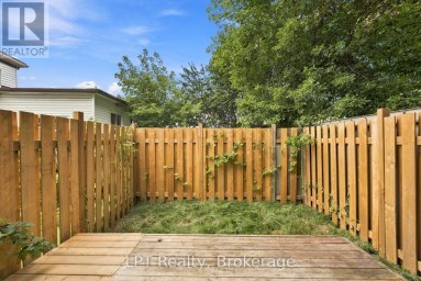 112 OLIVE AVENUE Oshawa (Central) Ontario photo 37