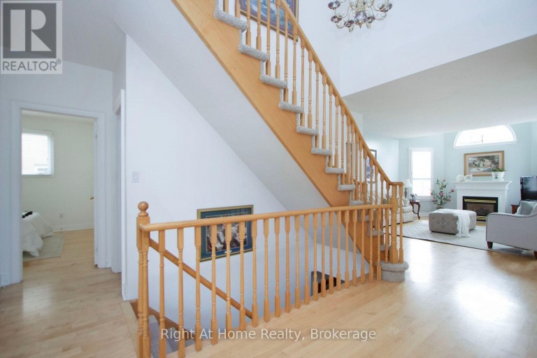 2096 STORNOWAY STREET, Oshawa (Kedron), Ontario, L1L1C3