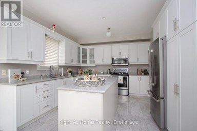 2096 STORNOWAY STREET Oshawa (Kedron) Ontario photo 14